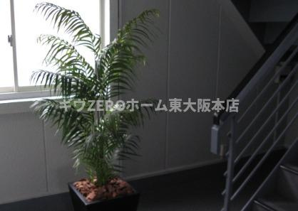 SENTIA八戸ノ里のロビー