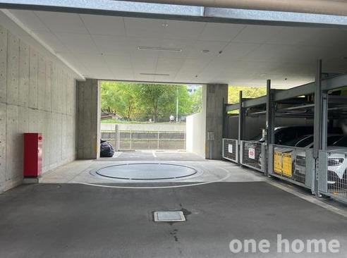 ローレルコート新大阪の駐車場|◆機械式駐車場です！最新の空き状況など、詳細につきましてはお気軽にお問い合わせください。