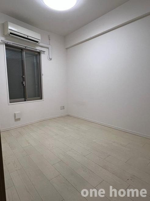 ローレルコート新大阪の洋室|◆約5.0帖洋室 別角度です！