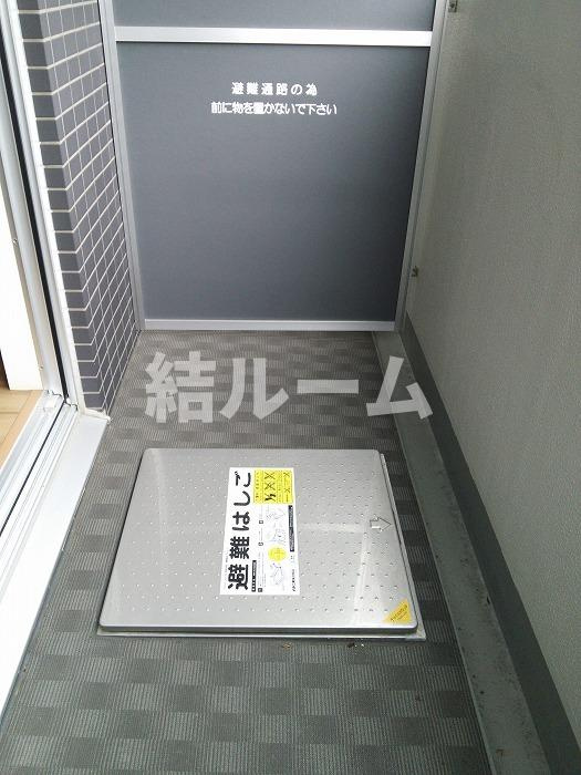 豊島区東池袋５丁目の賃貸マンションの玄関