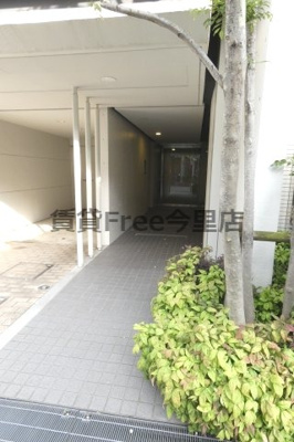 【エントランス】 | カーサヴィヴァーチェ　仲介手数料無料