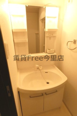 【独立洗面台】 | カーサヴィヴァーチェ　仲介手数料無料