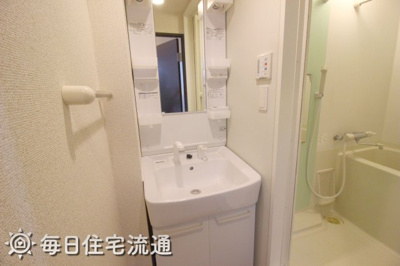 【独立洗面台】 | サラカームヴィラ