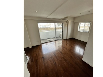 【居間・リビング】 | アークプラザ西日暮里 | こちらの居間で趣味の時間をお楽しみください