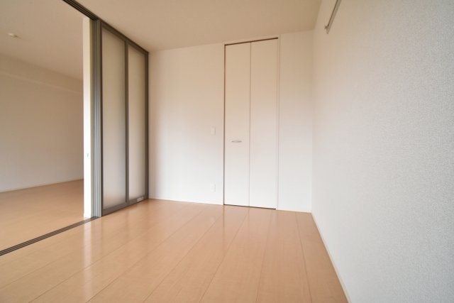 ペルルⅡの洋室