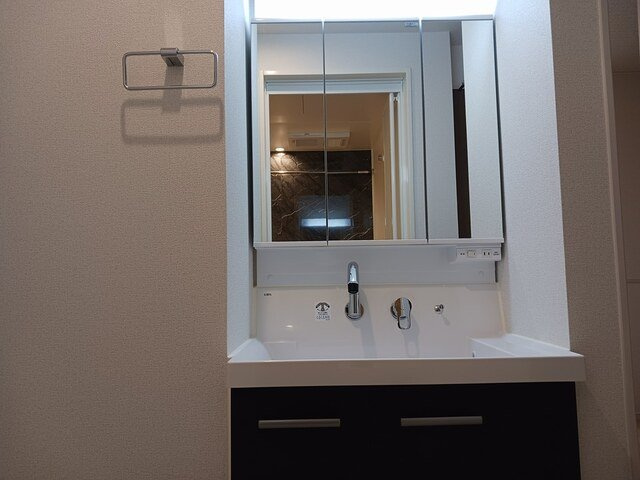 ローズ　ガーデン　大野　Ａの洗面所