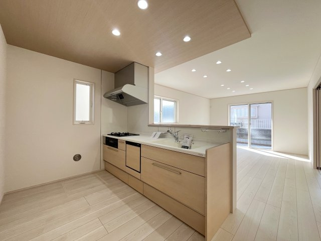 【キッチン】 | 深谷市宿根　　新築戸建　　全5区画　4号棟