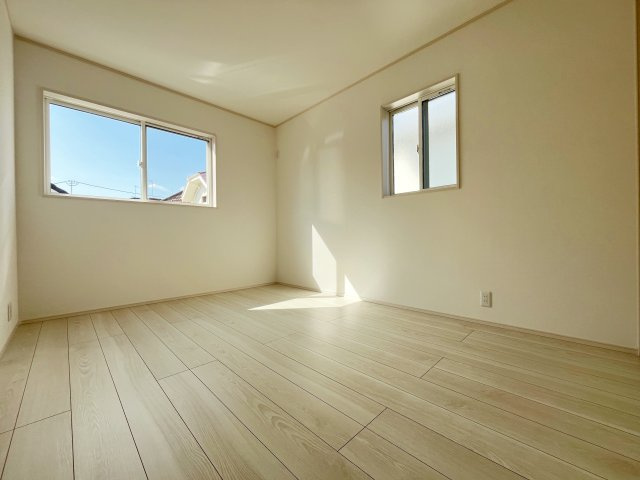 【洋室】 | 深谷市宿根　　新築戸建　　全5区画　4号棟