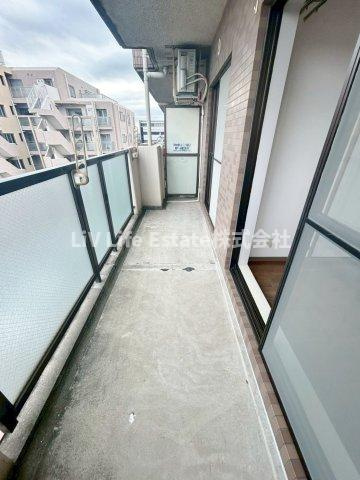 プレジデントミタマのバルコニー