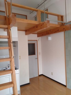 【洋室】 | グレースⅠ | 天井高い室内　※反転タイプ