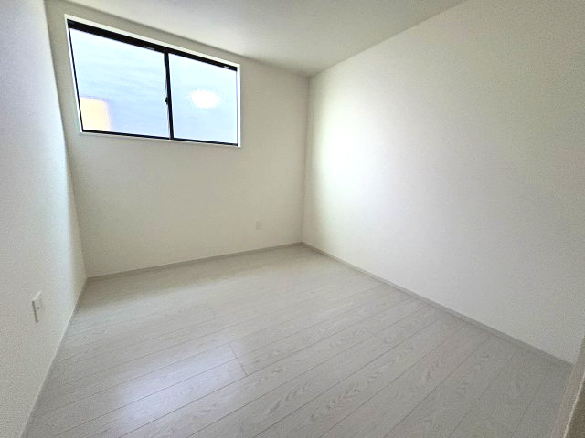 【子供部屋】 | 春日市一の谷5丁目2期　2号棟（全4棟）【仲介手数料無料・0円】 | 現地写真。