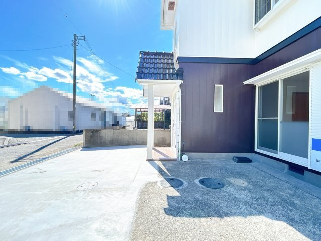 土佐市高岡町甲　中古戸建ての駐車場