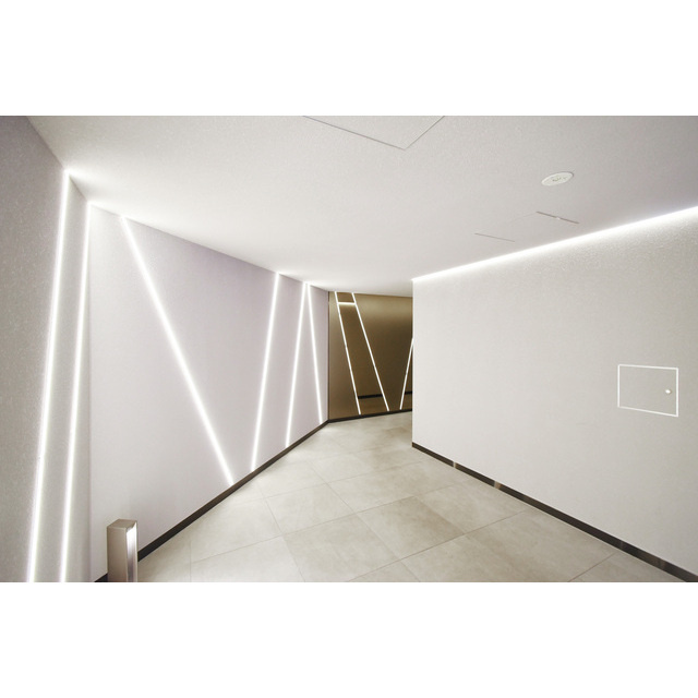 コスモグラシア池田山の居間・リビング|ゆったりとしたリビングです