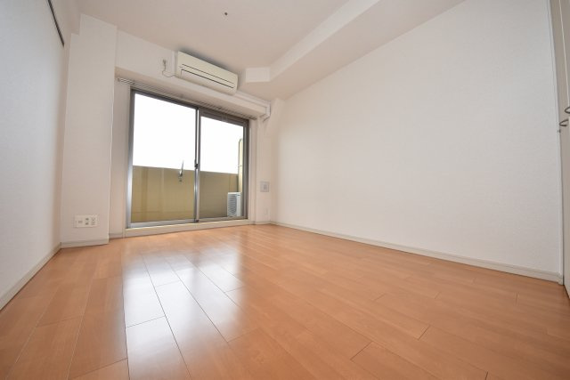 プレサンス難波リバーオアシス