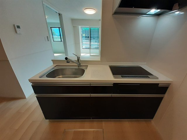 ローズ　ガーデン　大野　Ｂのキッチン