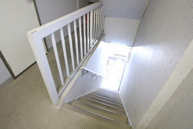 ユニオンパレス根岸のロビー