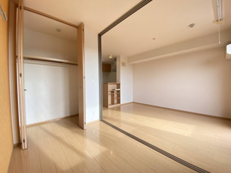 【居間・リビング】 | エスポワールB