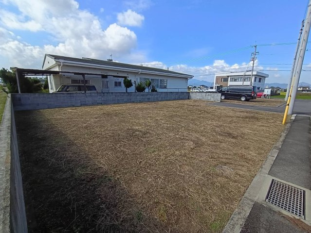 西条市石田318-13　3号地の外観