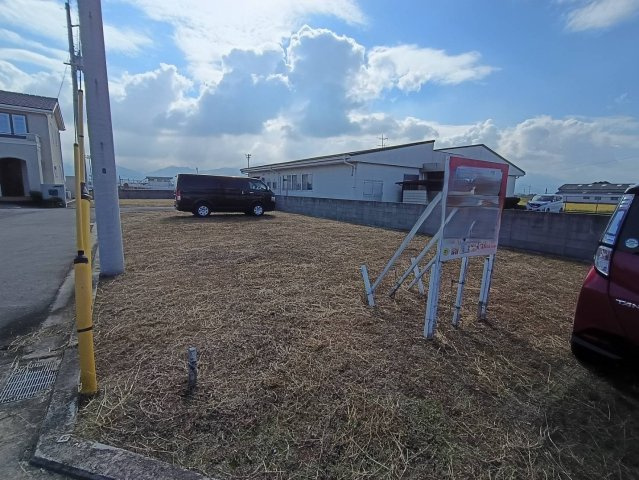 西条市石田318-14　4号地の外観