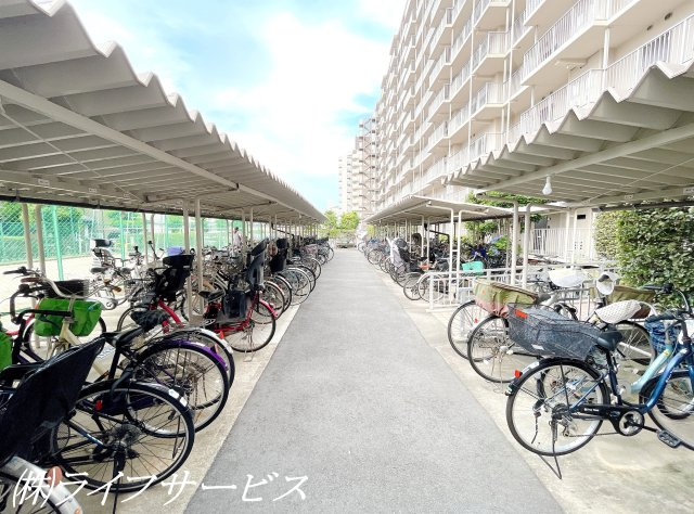 【駐輪場】 | レックスタウン新高１号館 | 駐輪場