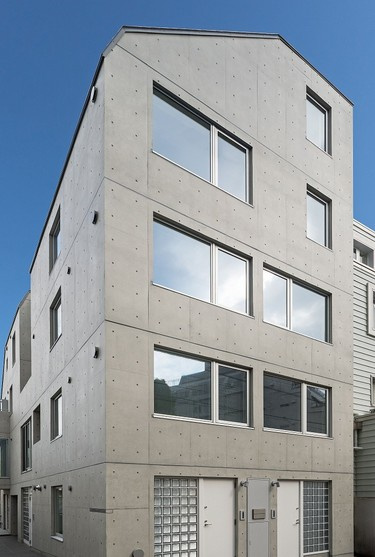 エスセナーリオ市ヶ谷の画像