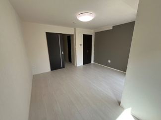 【寝室】 | シルヴィオ | 洋室9.6帖