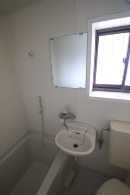 【設備】 | 青葉荘 | 洗面台