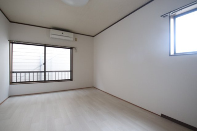 【洋室】 | 青葉荘