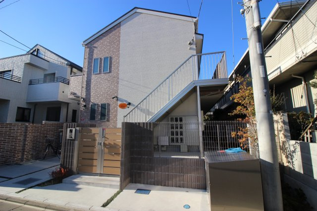 アロンジェのエントランス