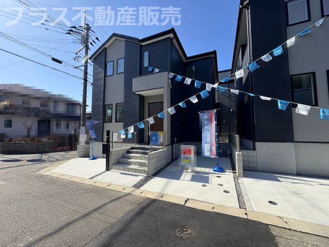 【外観】 | 春日市一の谷5丁目2期　3号棟（全4棟）【仲介手数料無料・0円】 | 現地写真。プラス不動産販売なら、現場の全ての棟をまとめてご見学頂けます。