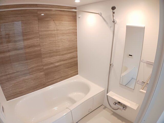 モナ　ｂの浴室