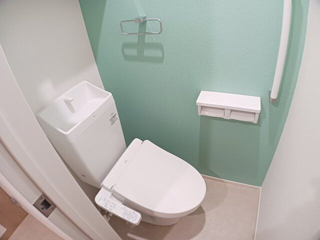 モナ　ｂのトイレ