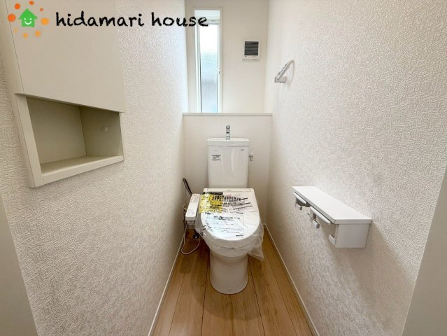 西区土屋第3　新築戸建　クレイドルガーデン01のトイレ