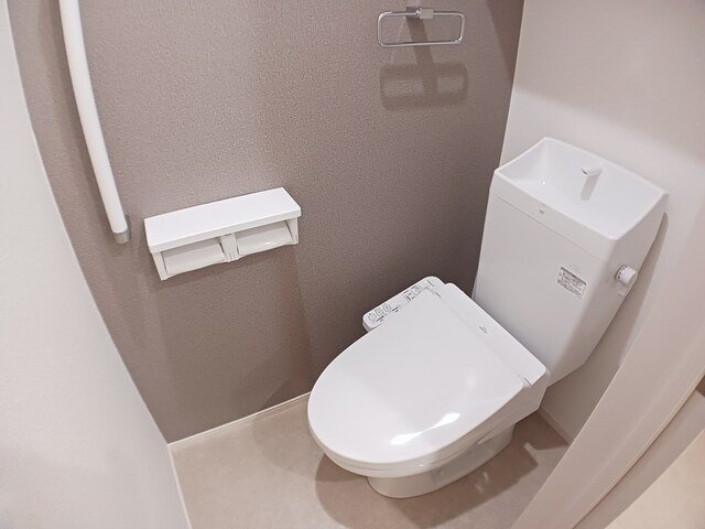 モナ　ａのトイレ