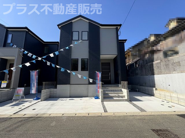 【外観】 | 春日市一の谷5丁目2期　4号棟（全4棟）【仲介手数料無料・0円】 | 完成イメージの外観パースです。