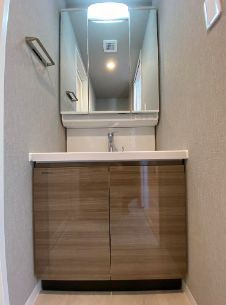 【洗面所】 | RELUXIA新御徒町 | 洗面所です