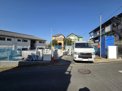 【外観】 | 泉区新橋町新築戸建【緑園都市駅徒歩11分/土地約45坪/LDK19.9帖＋4部屋/駐車並列2台可】