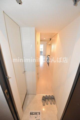 アレックス北堀江の玄関