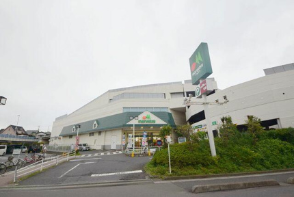 マルエツ東門前店まで510m