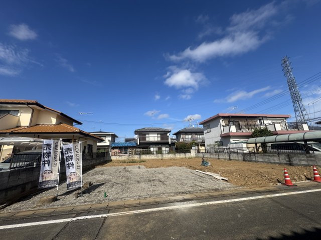 新築　太田市矢場新町第１　Livele Garden.S　１号棟の駐車場|現地写真　駐車スペースは並列3台分可能です！
