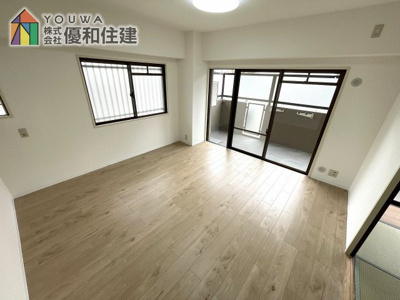 【居間・リビング】 | ライオンズマンション朝霧丘第2