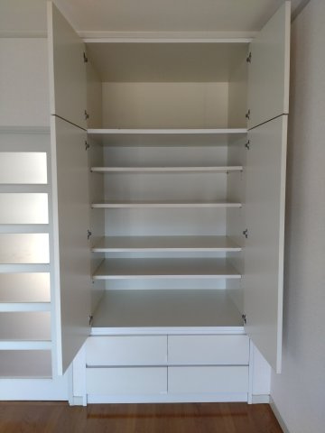 【収納】 | ライラック岡豊 | 上段棚・下段引出し