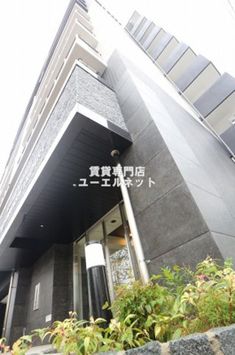 【外観】 | アドバンス江坂東デパール | シンプルで洗練されたデザインが毎日の暮らしに心地よさをプラス