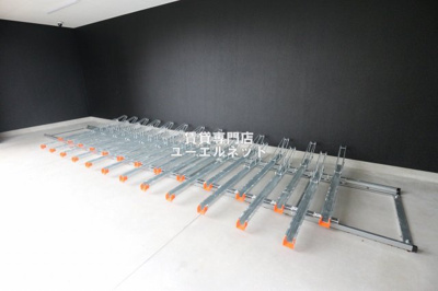 【その他共用部分】 | アドバンス江坂東デパール | 自転車通勤にも便利な駐輪場付き♪