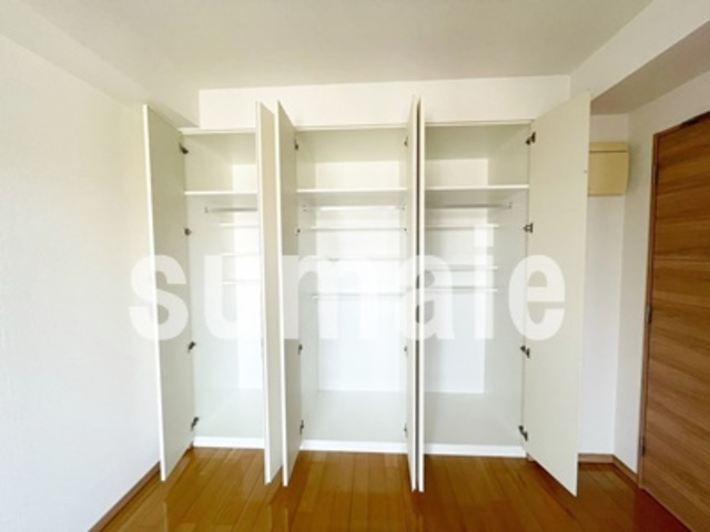 大宮ファーストプレイスタワーの収納|クローゼットです。