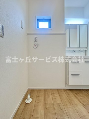 【ランドリースペース】 | 静岡市駿河区敷地2丁目 新築一戸建て 1号棟  | 洗濯機置き場です