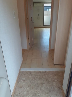 レジーナⅠの玄関|別部屋イメージ写真