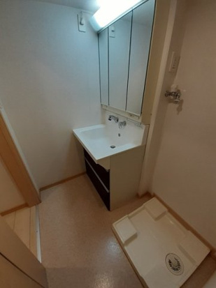 レジーナⅠの洗面所|別部屋イメージ写真