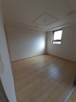 レジーナⅠの居間・リビング|別部屋イメージ写真