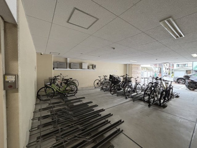 【駐車場】 | Luxe淡路 | 駐車場完備です